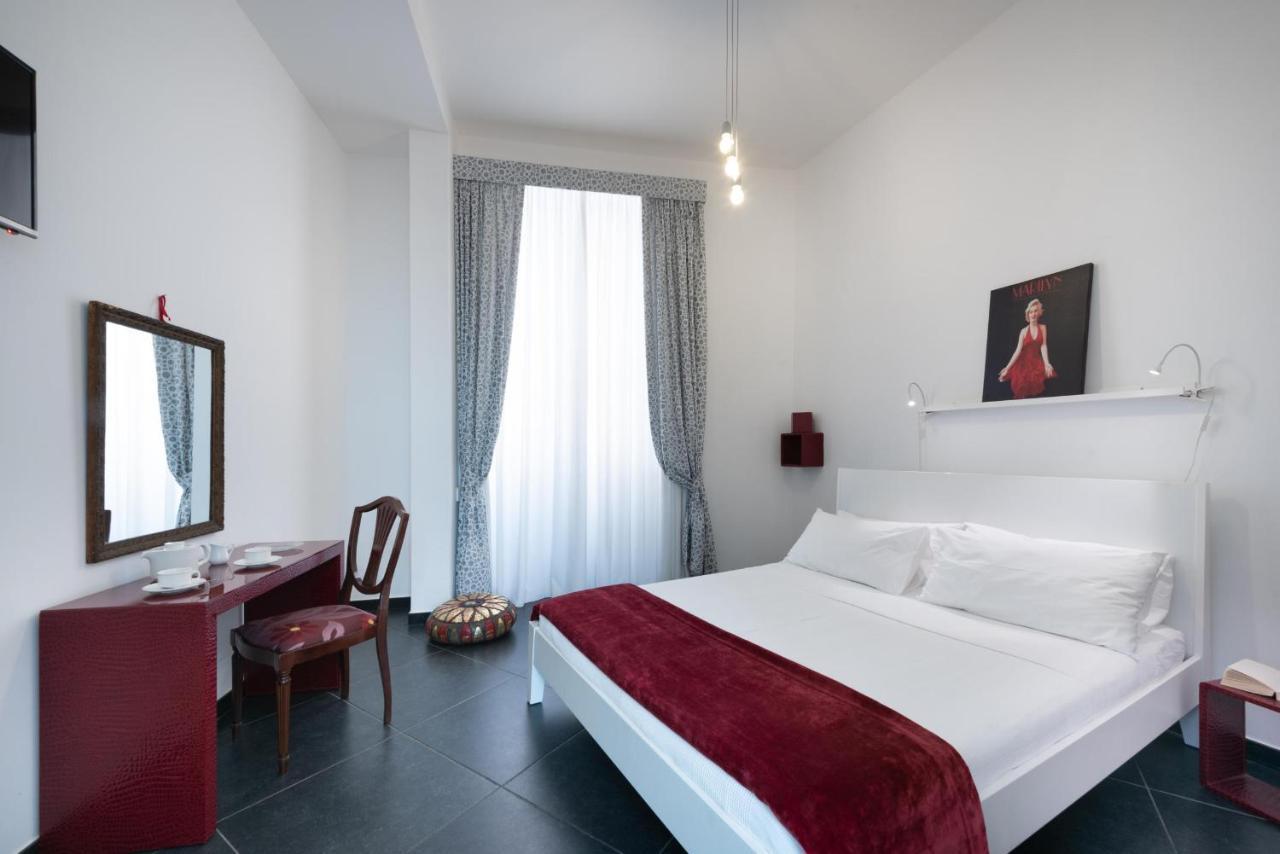 Maria Vittoria Charming Rooms And Apartments Brindisi Exterior foto