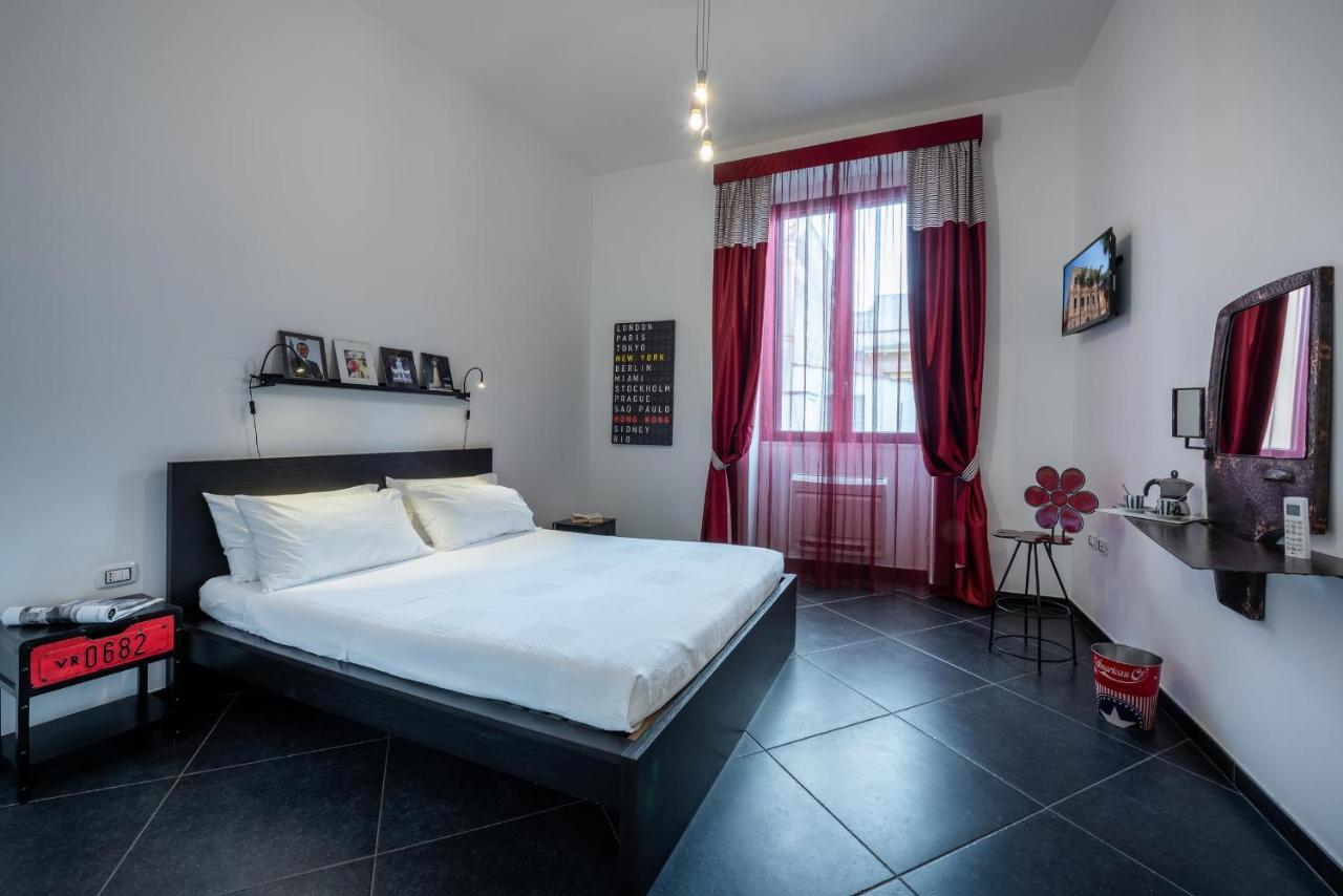 Maria Vittoria Charming Rooms And Apartments Brindisi Exterior foto