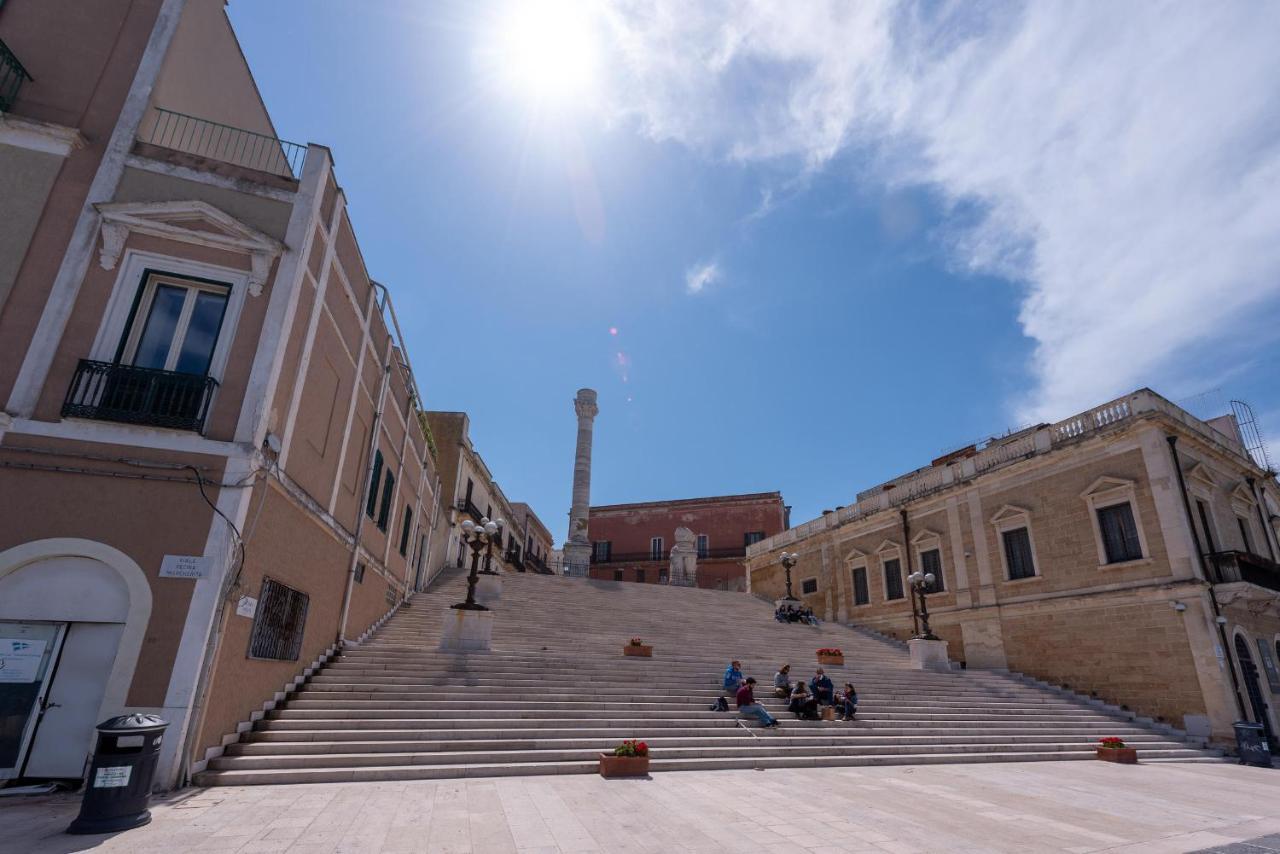 Maria Vittoria Charming Rooms And Apartments Brindisi Exterior foto